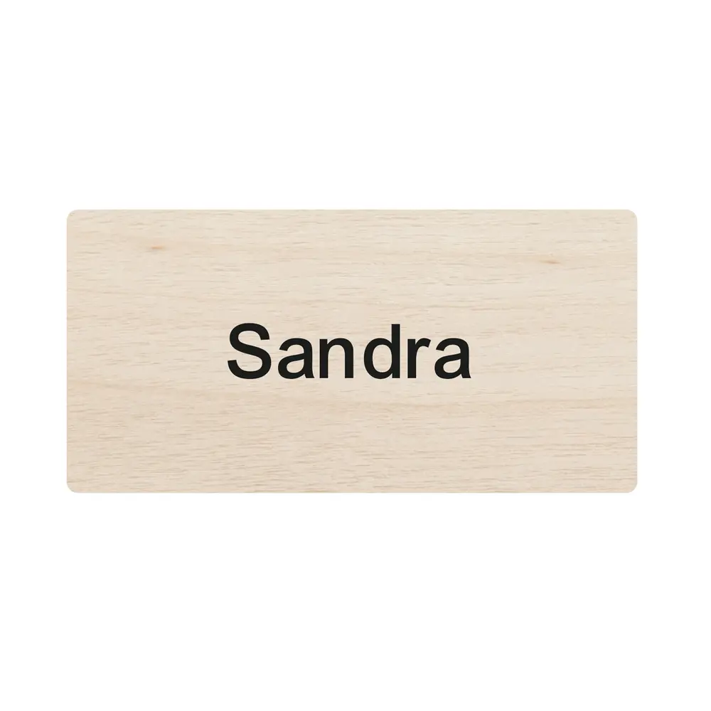 Namnbricka, trä