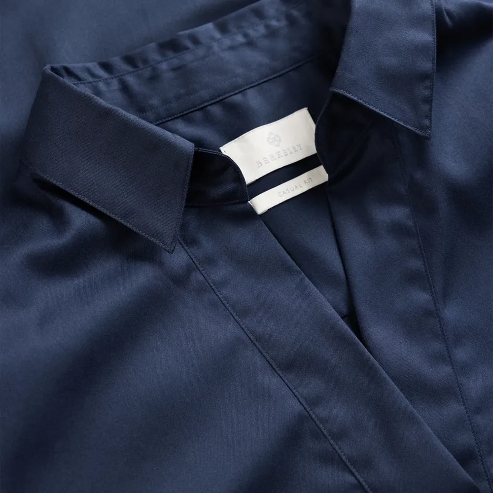 Blus, dam