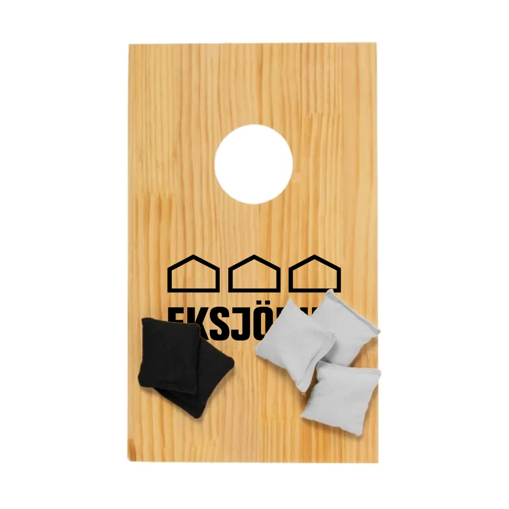 Corn hole